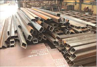 鋸切下料，大大提高下料精度